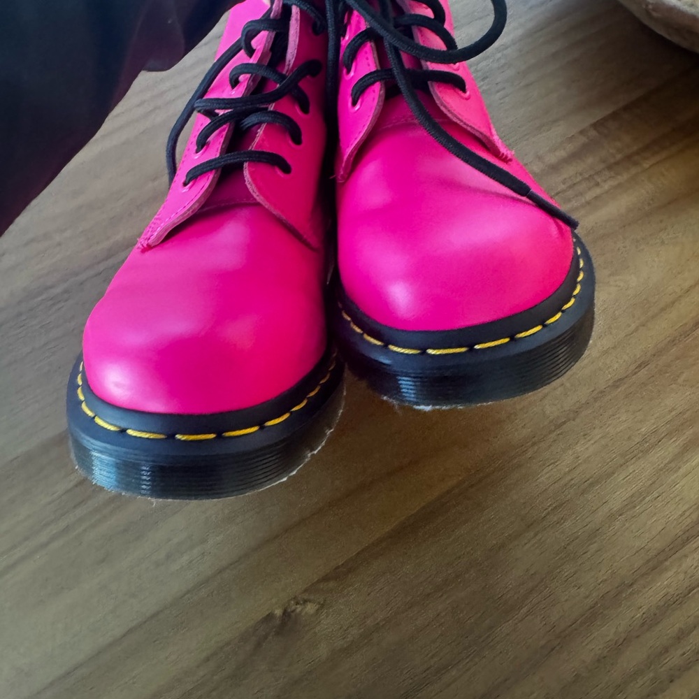 Rare! Hot Pink Dr Doc Martens Size 7 - Picture 9 of 10
